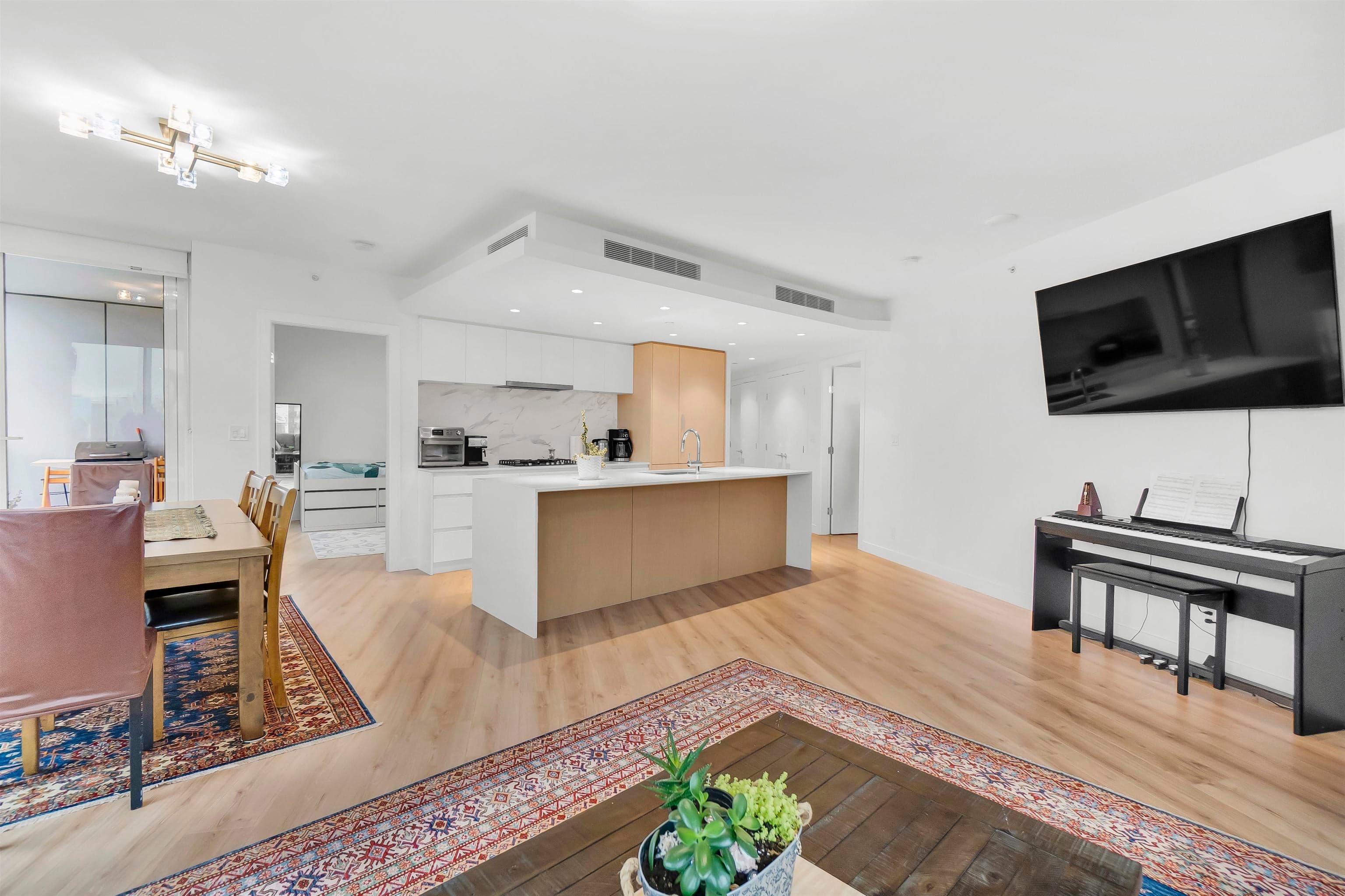 412 - 1500 Fern Street, North Vancouver - Image 11