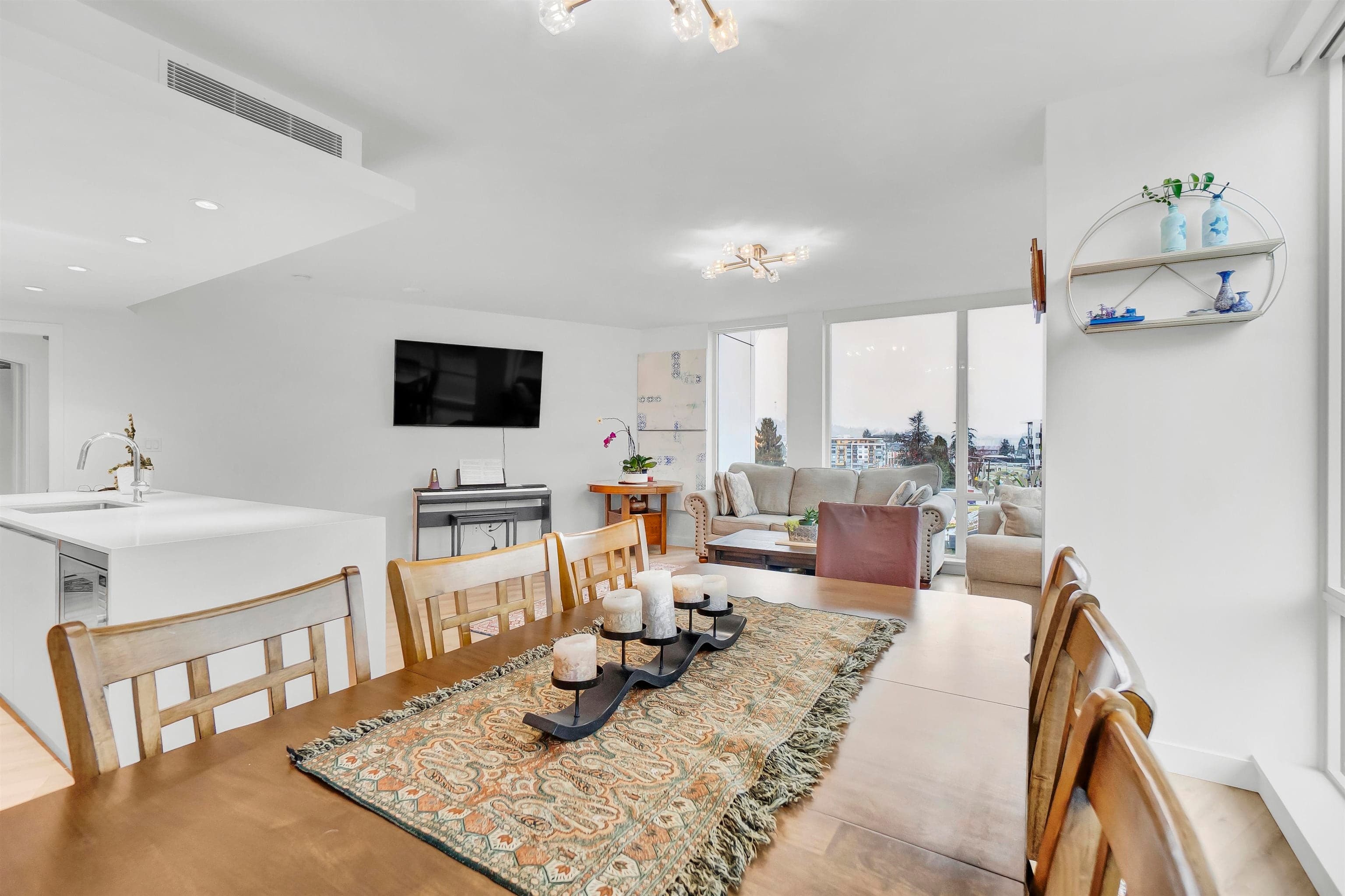 412 - 1500 Fern Street, North Vancouver - Image 6