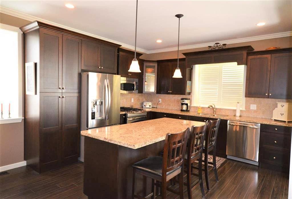 Langley Well-Maintained House For Sale - Image 4
