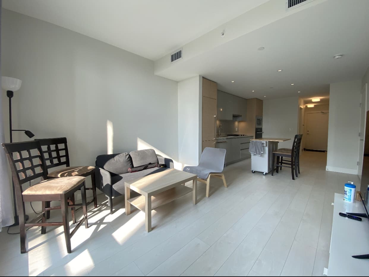 Vancouver East 1 Bedroom 1 Bathroom Condo For Sale - Image 3