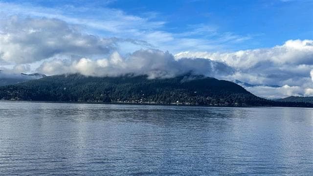 Amazing OceanView House in West Vancouver For Sale - Image 2